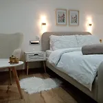 Apartament Sava & Double *